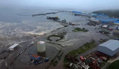 Após atingir Japão e Rússia, tsunami avança nos EUA e pode chegar à América do Sul