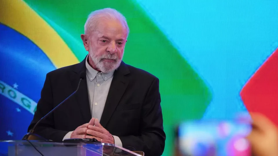 Lula repudia sanções de Trump a Alexandre de Moraes: ‘Interferência inaceitável’