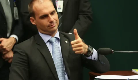 Eduardo Bolsonaro diz que Motta e Alcolumbre podem sofrer sanções dos EUA