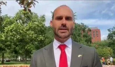 Eduardo intensificou condutas ilícitas após tornozeleira em Bolsonaro, diz Moraes