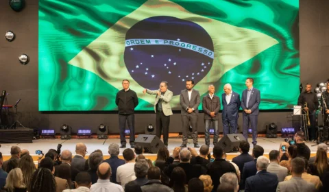 Eu fui ao aniversário de 64 anos do Silas Malafaia