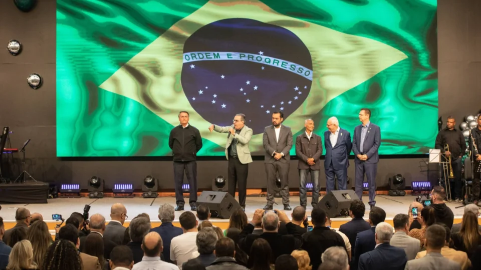 Eu fui ao aniversário de 64 anos do Silas Malafaia