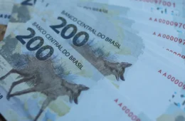 Ipea: mais ricos deveriam pagar 14% para igualar à classe média