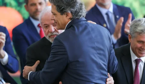 A crise não é econômica: Derrubada do IOF escancara pressão do Congresso sobre o Executivo