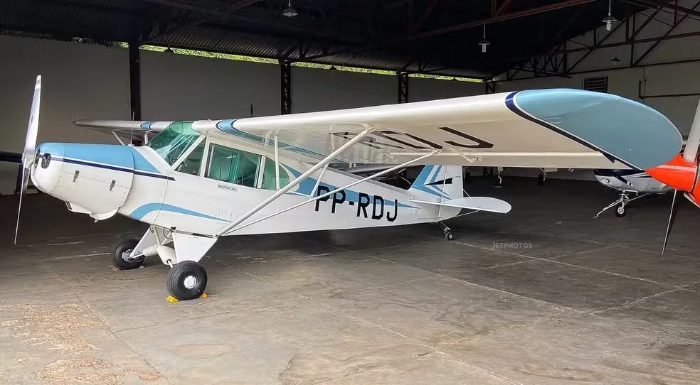 avião