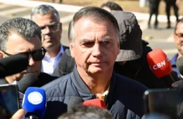 Processo contra Bolsonaro não deve ser afetado com mudança em foro