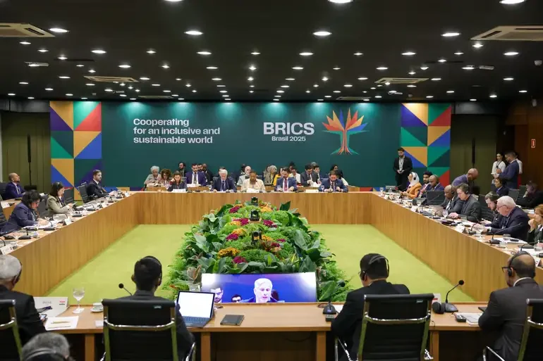 A ministra da Cultura, Margareth Menezes, participou de um encontro com os ministros da área cultural dos países que compõem o BRICS, realizado no Palácio do Itamaraty. Imagem: Fabio Rodrigues-Pozzebom