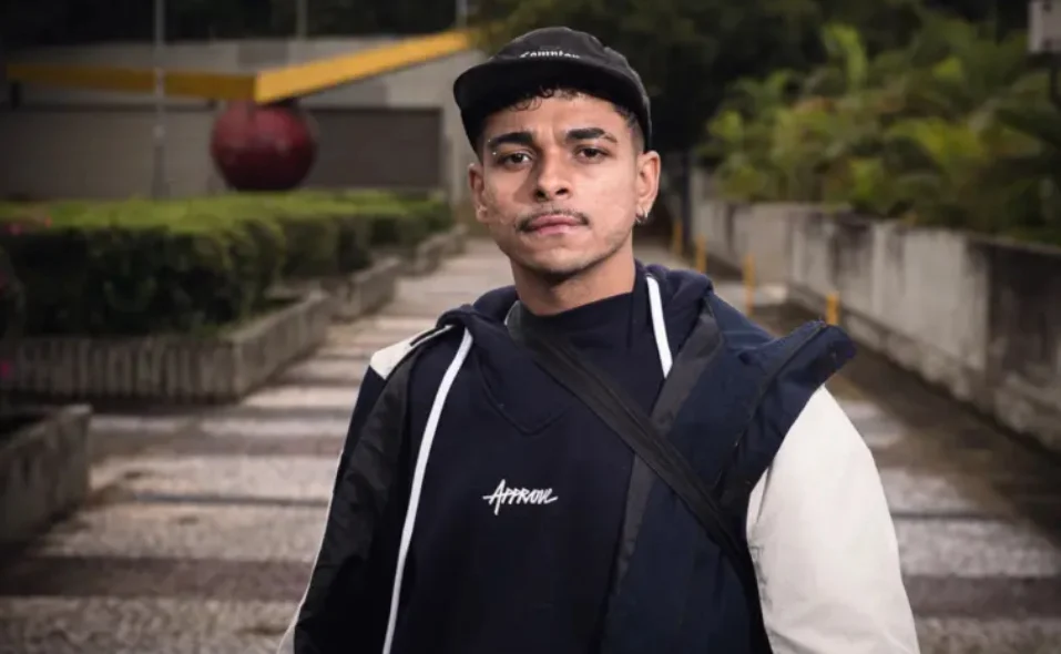 Tento seguir em frente, mas sinto medo’: jovem negro linchado em SP busca reparação