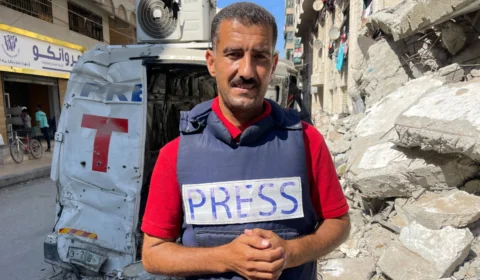 Famintos e exaustos, jornalistas da AFP cobrem guerra em Gaza a duras penas