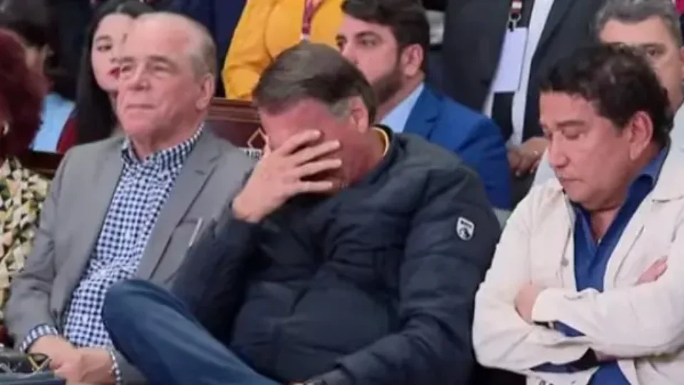 Lula chama Bolsonaro de fujão e diz que ex-presidente deve ir ao xilindró