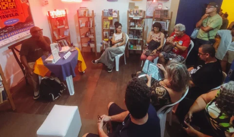 Casa da Favela leva protagonismo periférico à Flip com debates, livros e exposições
