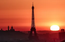 Onda de calor coloca Paris em alerta vermelho e fecha escolas na Europa