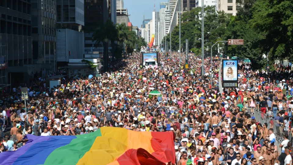 Políticas de inclusão LGBTQIA+: construindo uma sociedade mais justa e plural