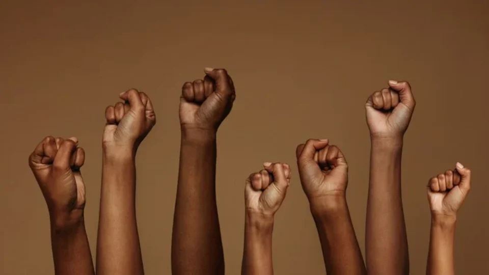 Promoção da igualdade racial: avanços, desafios e políticas públicas no Brasil