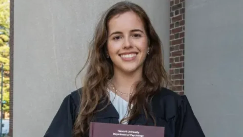 1ª brasileira da história com maior nota da turma em Harvard diz: ‘só mérito não basta’