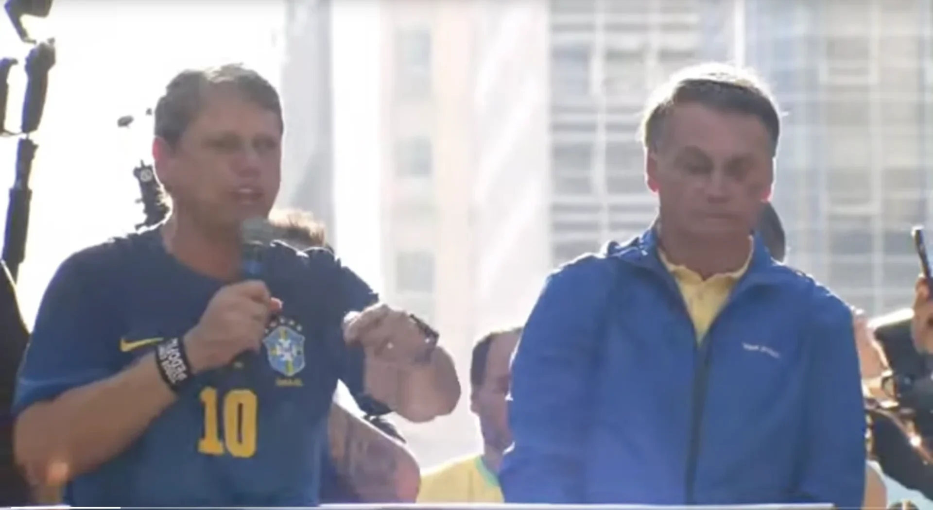 Bolsonaristas caçam culpados por ato esvaziado na Paulista e acirram disputas internas