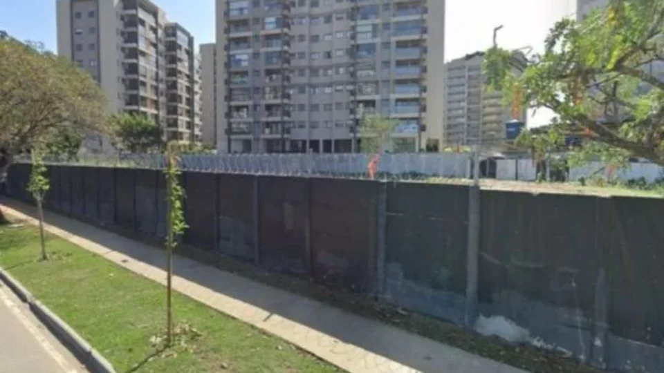 Moradores impedem que terreno da Barra da Tijuca vire templo religioso