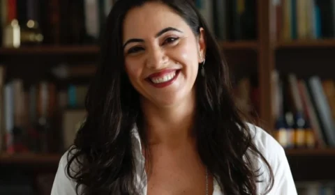 Juliana Dal Piva é primeira brasileira a ganhar ‘Prêmio Coragem no Jornalismo’