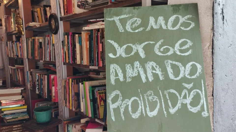 ‘Jorge Amado proibidão’: Sebo protesta contra tentativa de censura de “Capitães da Areia”
