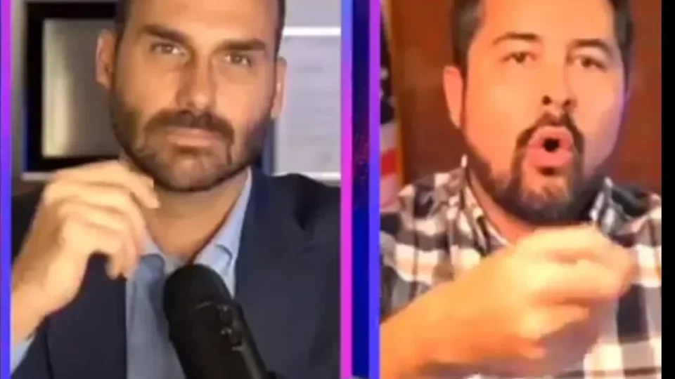 Em podcast, Eduardo Bolsonaro e Paulo Figueiredo reafirmam apoio a tarifaço de Trump