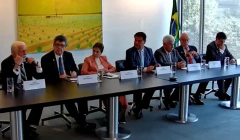 Senadores brasileiros nos EUA veem sinais de abertura e alertam: ‘Tarifa é perde-perde’