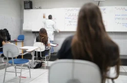 Estudante de Medicina perde bolsa após declarar baixa renda e ostentar viagens