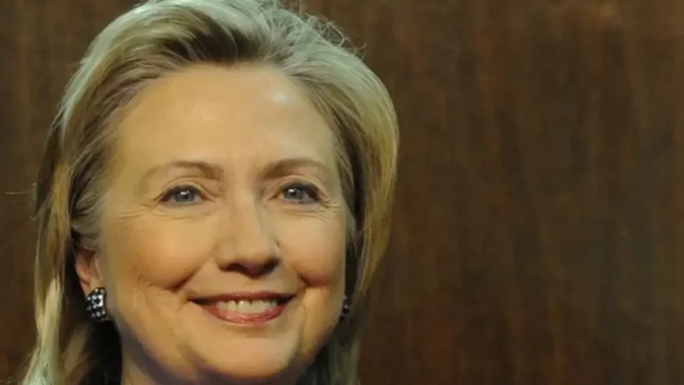 Hillary Clinton dispara contra Bolsonaro: ‘o amigo corrupto’ de Trump