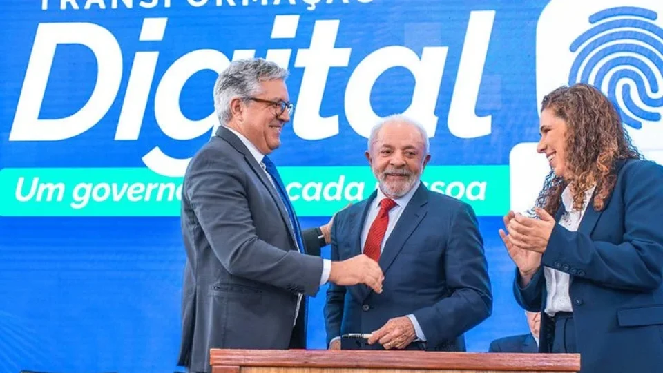 Lula regulamenta uso de biometria em benefícios sociais e amplia integração digital