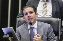Motta favorece planos de saúde e enfraquece combate a cancelamentos unilaterais de operadoras