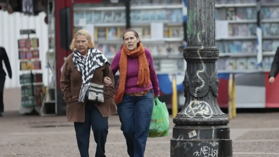Massa de ar polar avança sobre o país e leva frio até para o Norte