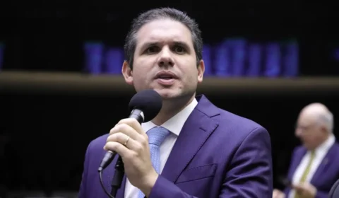 Congresso quer impor ao governo Lula pagamento de emendas antes da eleição