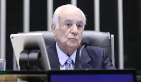 PL: Partido de Bolsonaro expulsa deputado de SP por criticar Trump