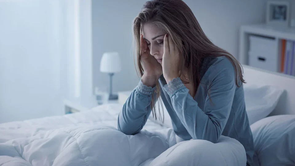 Conheça três exercícios que podem ajudar na luta contra a insônia
