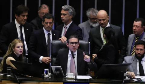 Câmara aprova urgência para proposta que reduz benefícios fiscais