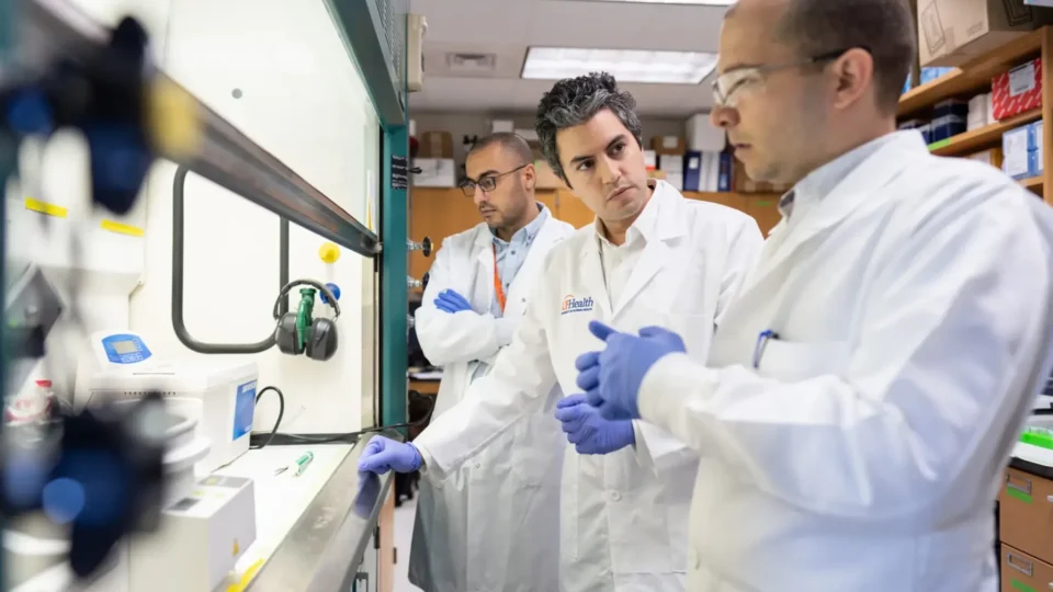 Cientistas avançam na criação de vacina universal contra câncer