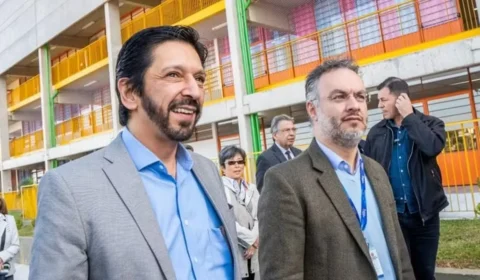 Justiça determina a volta dos 25 diretores de escola afastados pela gestão Nunes