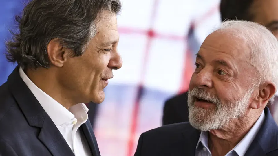 Com Lula a caminho, Haddad faz ofensiva diplomática no Mercosul em meio a acordos