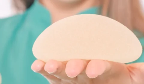 Anvisa proíbe importação e uso de novos lotes de prótese de silicone chinesa