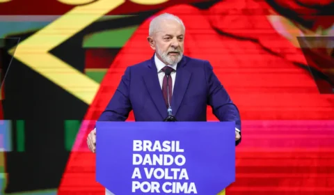 Governo Lula vê espaço em ofensiva de Trump para minar bandeiras do bolsonarismo