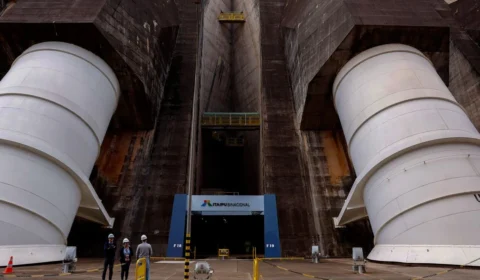 Consumo de IA no Paraguai faz Itaipu estudar construção de 2 turbinas