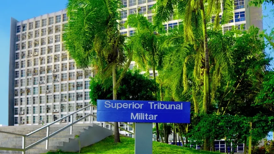 Suboficial é condenado por assédio contra aluna de curso da Marinha