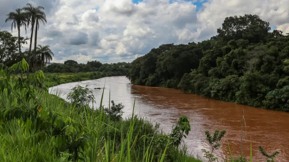 Agência de mineração eleva nível de emergência de barragem em Brumadinho (MG)