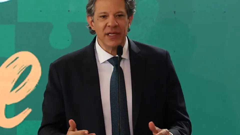 Haddad critica oposição e defende mobilização nacional contra tarifaço de Trump