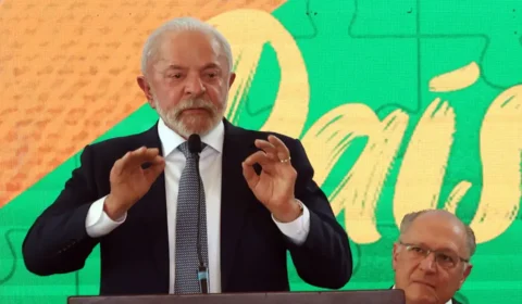 Lula diz que finaliza nesta quarta (13) projeto de regulamentação de big techs
