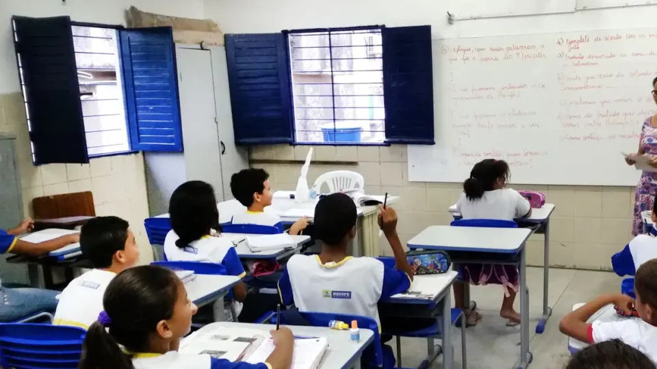 11 estados melhoraram desempenho de negros e pobres no ensino básico pós-pandemia