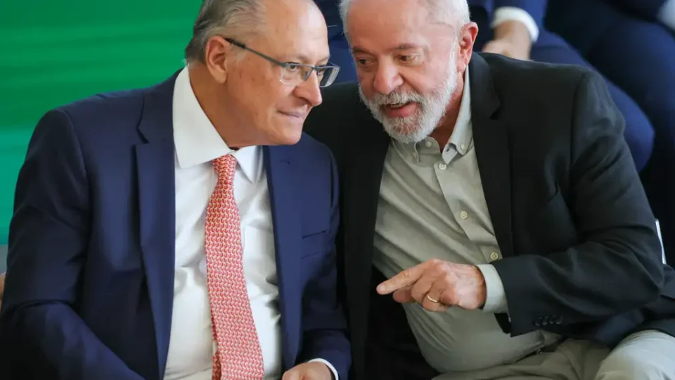 Plano de contingência contra tarifaço dos EUA deve ser anunciado até esta 3ª