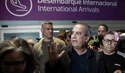 Malafaia faz uso do direito ao silêncio ao ser chamado pra depor na PF