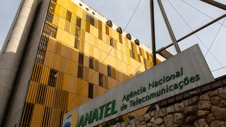 Anatel decide tirar obrigatoriedade do prefixo 0303 em ligações de telemarketing