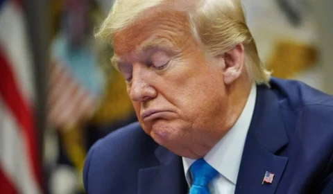 Trump impõe tarifa extra à Índia por compra de petróleo russo; Brasil entra no radar