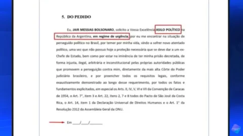 Bolsonaro teria preparado rascunho de pedido de asilo político na Argentina